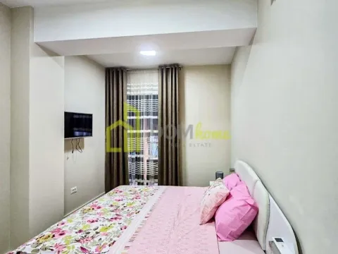 Izdavanje, dvosoban stan, 75m², Centar, Podgorica - image 13