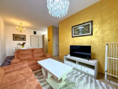Sale, one bedroom apartment, 51m², Bečići, Budva - image 7