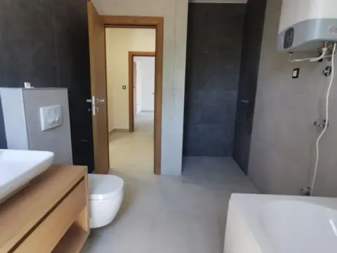 Sale, four bedroom apartment, 124m², Sremska Kamenica, Petrovaradin - image 6