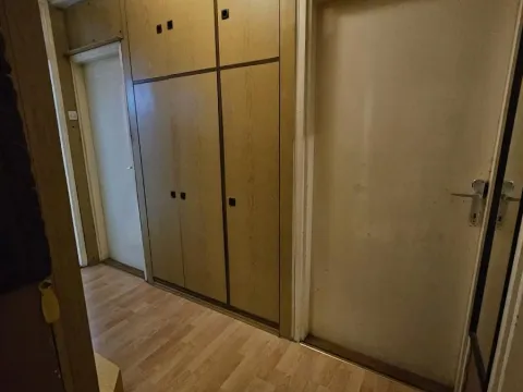 Prodaja, trosoban stan, 61m², Centar, Kragujevac - image 10