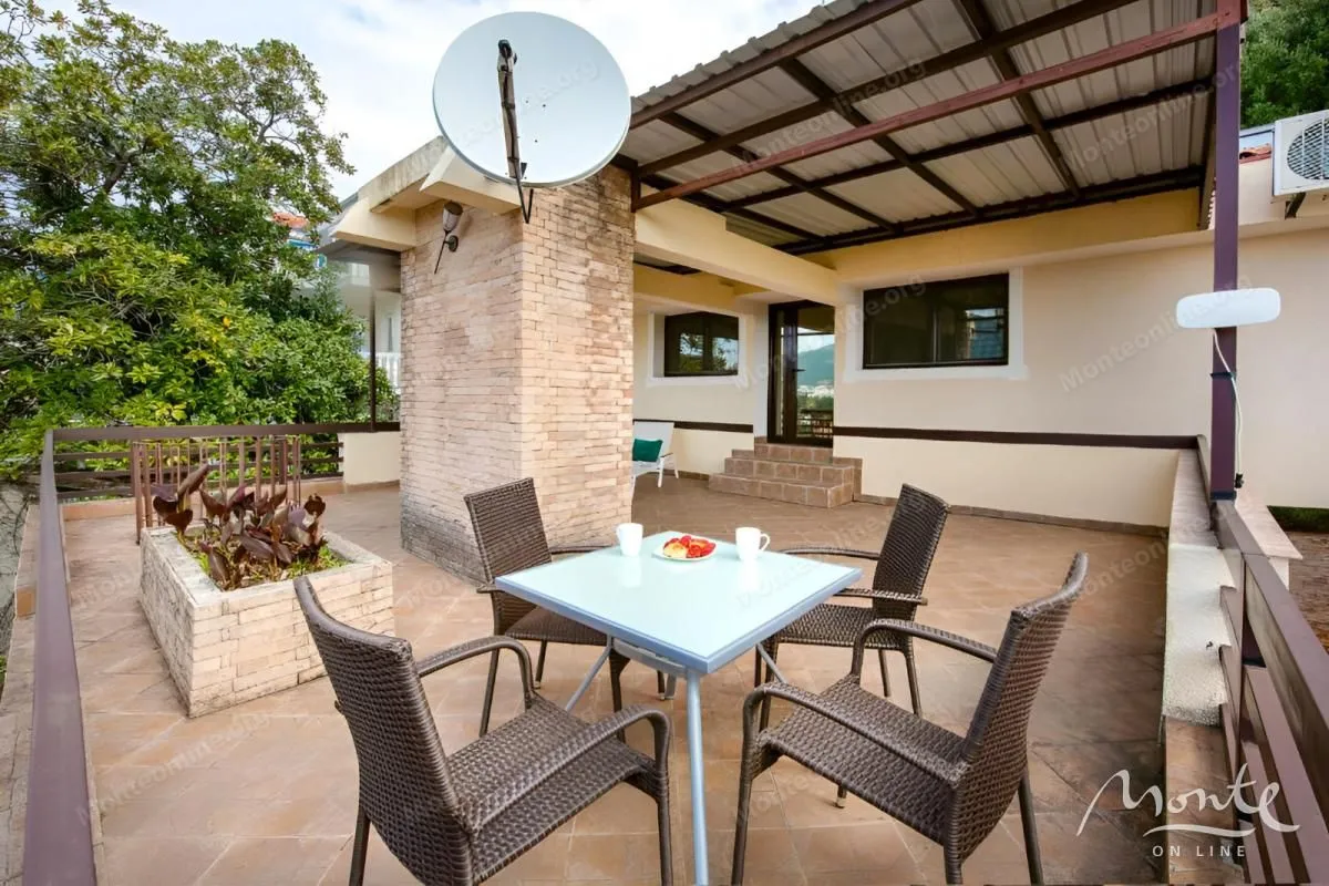 Sale, house, 155m², Budva, Crna Gora