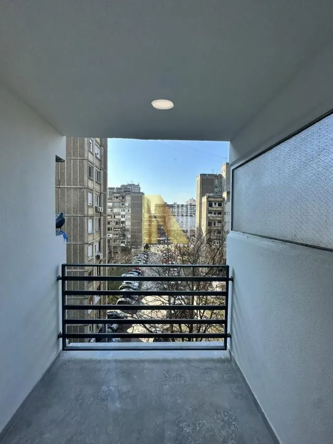 Prodaja, dvosoban stan, 73m², Centar, Novi Sad