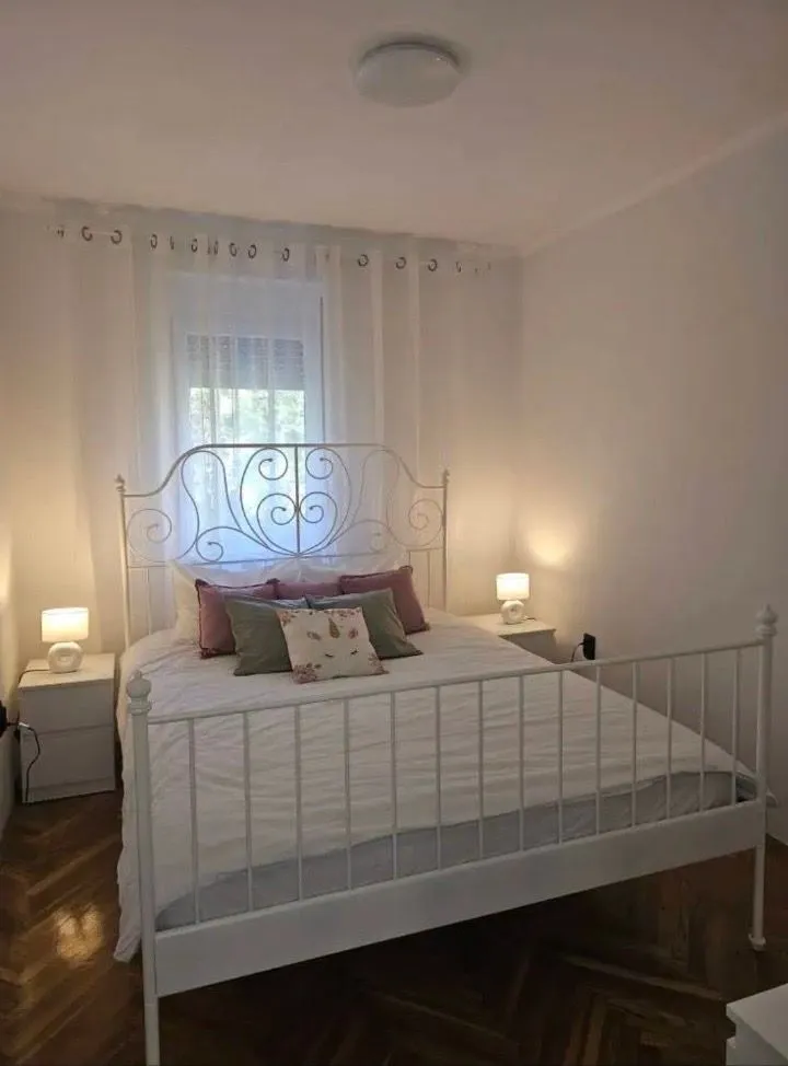 Sale, two bedroom apartment, 52m², Dubovica, Budva
