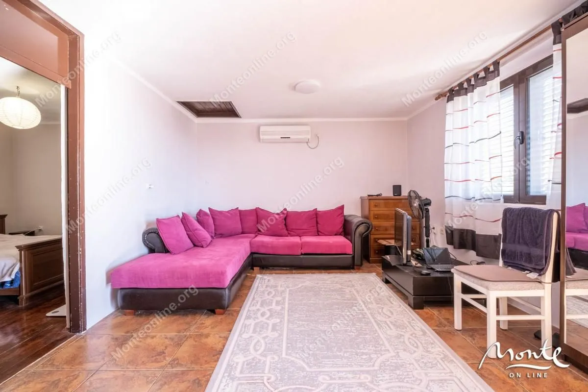 Prodaja, kuća, 153m², Tivat, Crna Gora