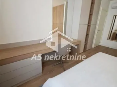 Izdavanje, trosoban stan, 86m², Savski Venac, Beograd - image 12
