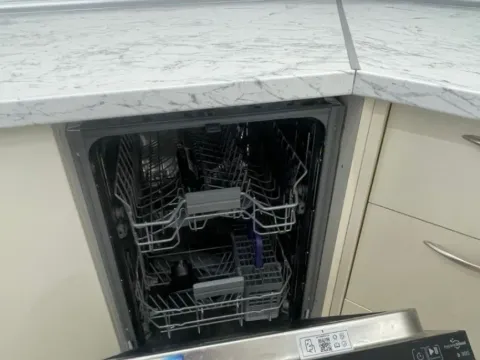 Izdavanje, jednosoban stan, 600m², Zagorič, Podgorica - image 5