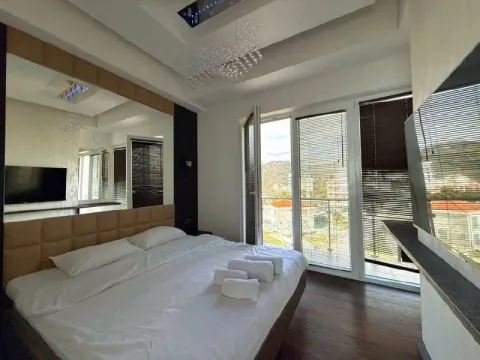 Sale, two bedroom apartment, 168m², Bečići, Budva - image 6