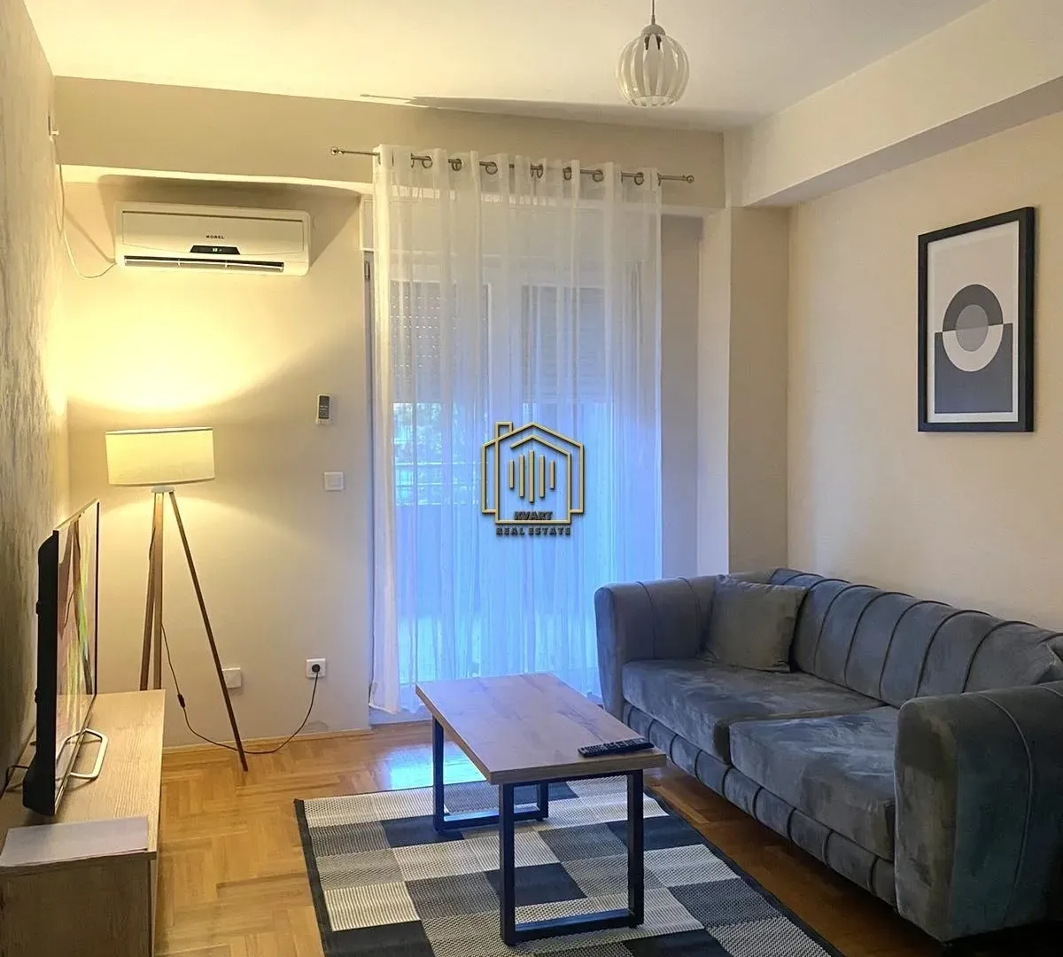 Izdavanje, jednosoban stan, 56m², City Kvart, Podgorica