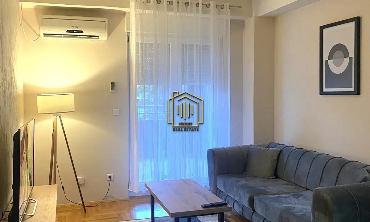 Izdavanje, jednosoban stan, 56m², City Kvart, Podgorica