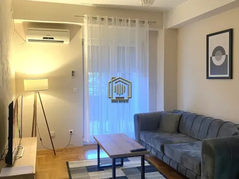 Izdavanje, jednosoban stan, 56m², City Kvart, Podgorica