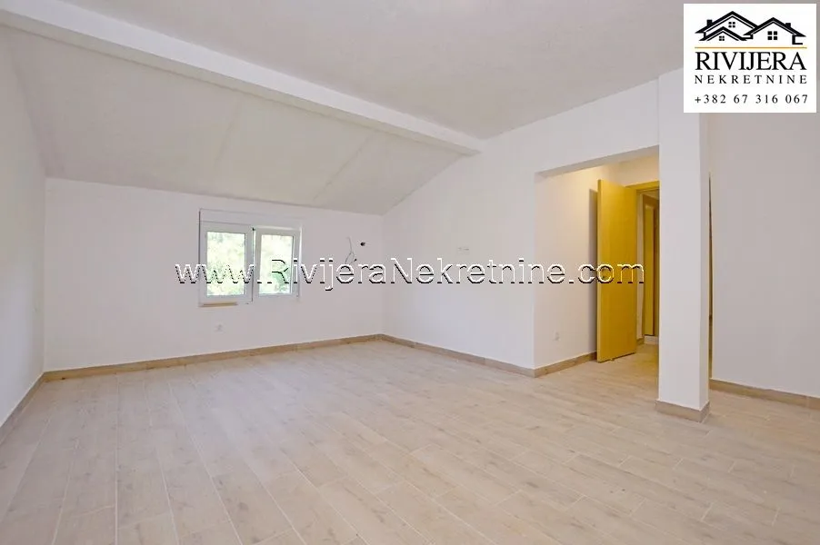 Prodaja, kuća, 267m², Sutorina, Herceg Novi