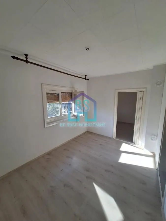 Prodaja, jednosoban stan, 29m², Podbara, Novi Sad Sve Podlokacije