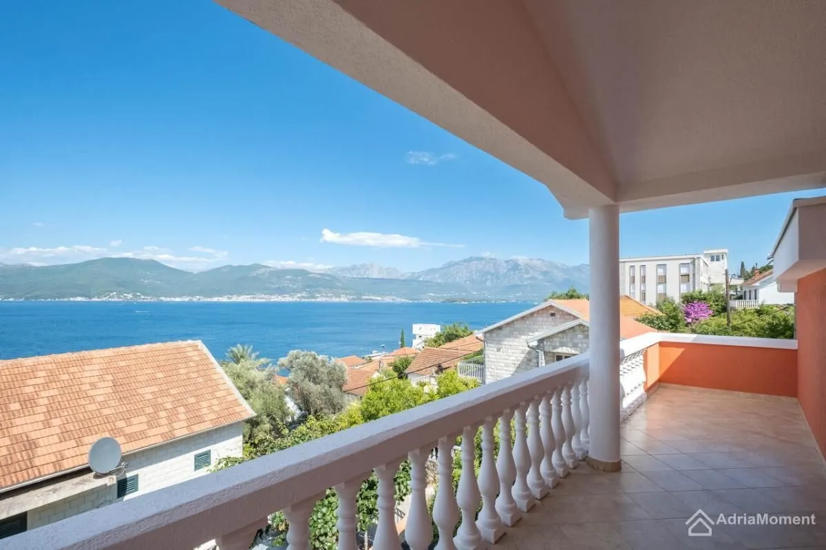Sale, house, 89m², Krašići, Tivat