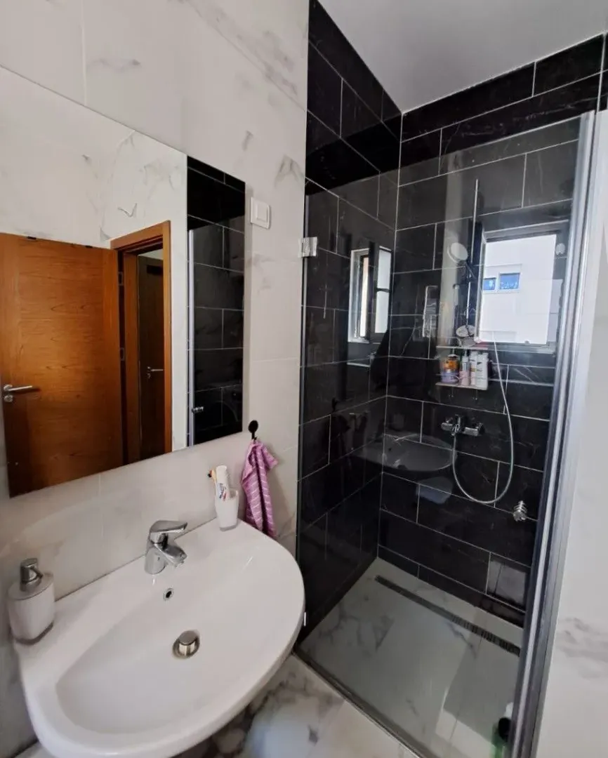 Sale, three bedroom apartment, 90m², Rozino, Budva
