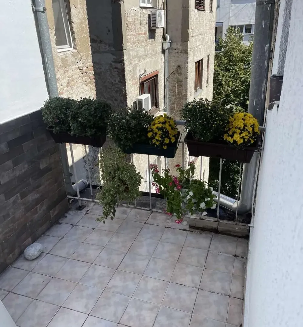 Rent, two bedroom apartment, 65m², Stari Grad, Beograd
