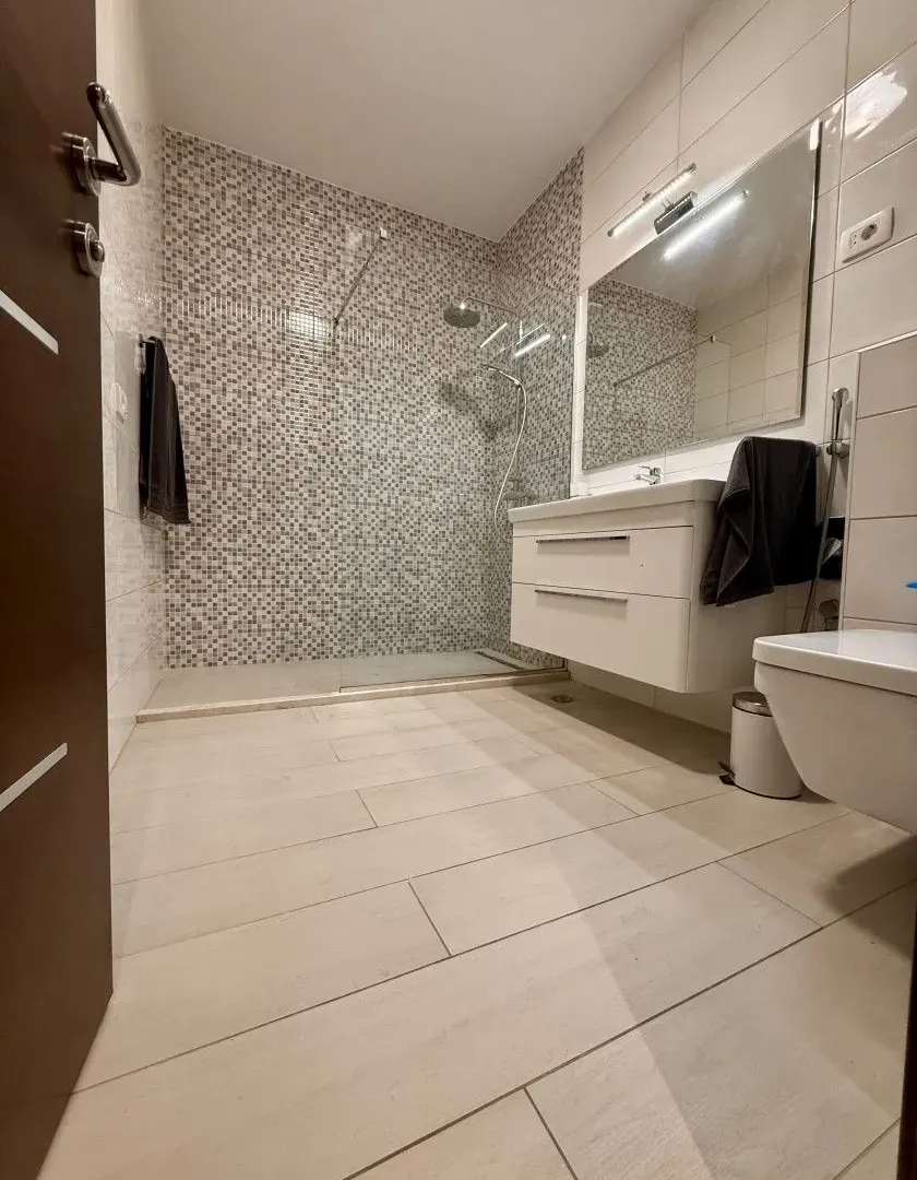 Rent, two bedroom apartment, 90m², Preko Morače, Podgorica