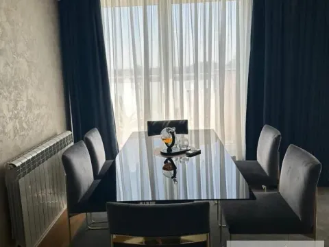 Prodaja, trosoban stan, 110m², Centar, Stara Pazova - image 20