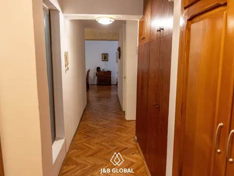 Prodaja, trosoban stan, 120m², Blok 7, Podgorica - image 10