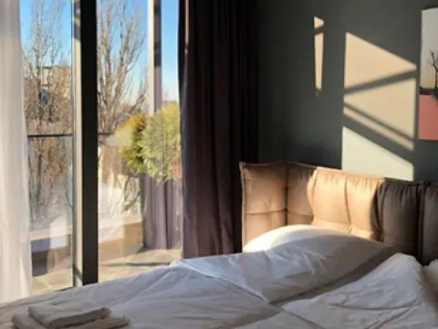 Izdavanje, trosoban stan, 92m², Kalenić Pijaca, Vračar Sve Podlokacije - image 6