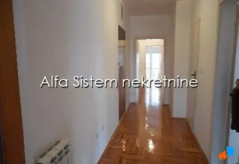 Izdavanje, poslovni prostor, 90m², Čukarica, Beograd - image 4