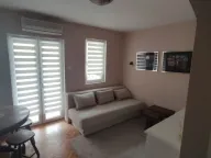 Izdavanje, dvosoban stan, 44m², Babilonija, Budva - image 1