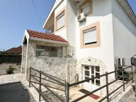 Sale, house, 300m², Zlatica, Podgorica - image 1