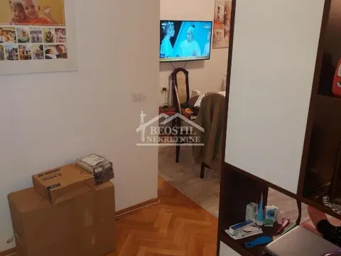 Prodaja, dvosoban stan, 47m², Kalenić Pijaca, Vračar Sve Podlokacije - image 9