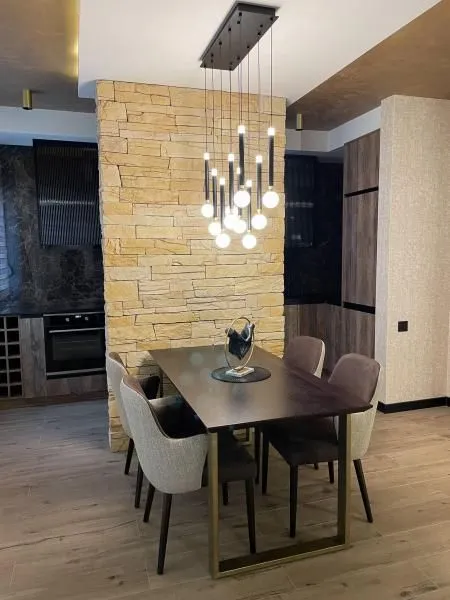 Izdavanje, trosoban stan, 90m², Grbavica, Novi Sad Sve Podlokacije
