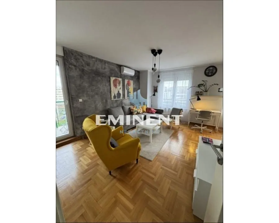 Izdavanje, dvosoban stan, 50m², Voždovac Sve Podlokacije, Beograd