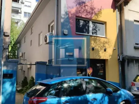 Stan in Botanička Bašta