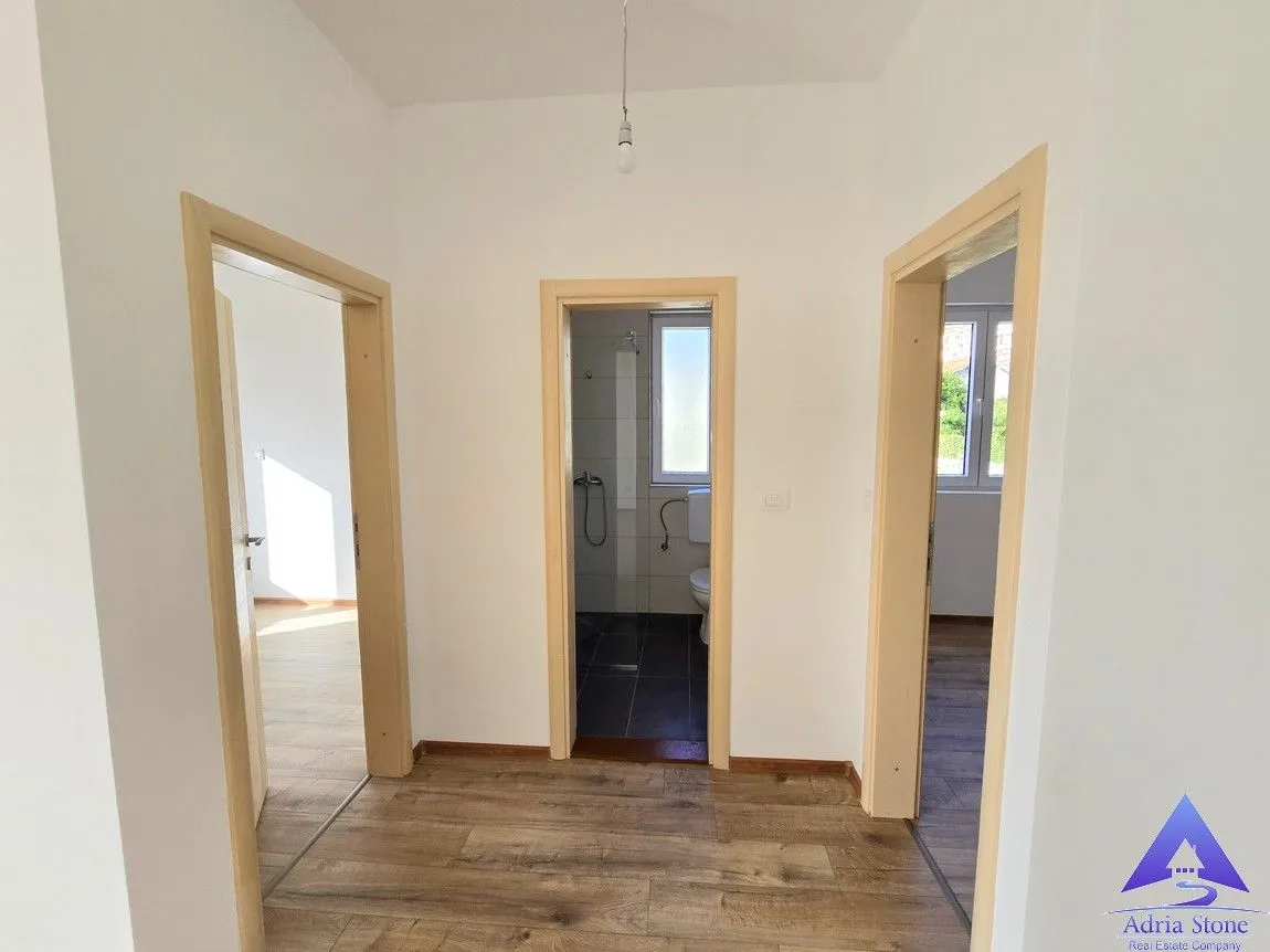 Sale, two bedroom apartment, 54m², Petrovac, Budva