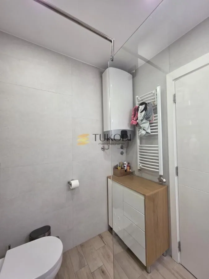 Sale, four bedroom apartment, 93m², Lekino Brdo, Voždovac Sve Podlokacije