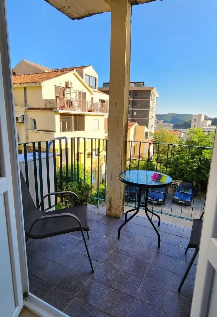 Sale, studio apartment, 114m², Bečići, Budva