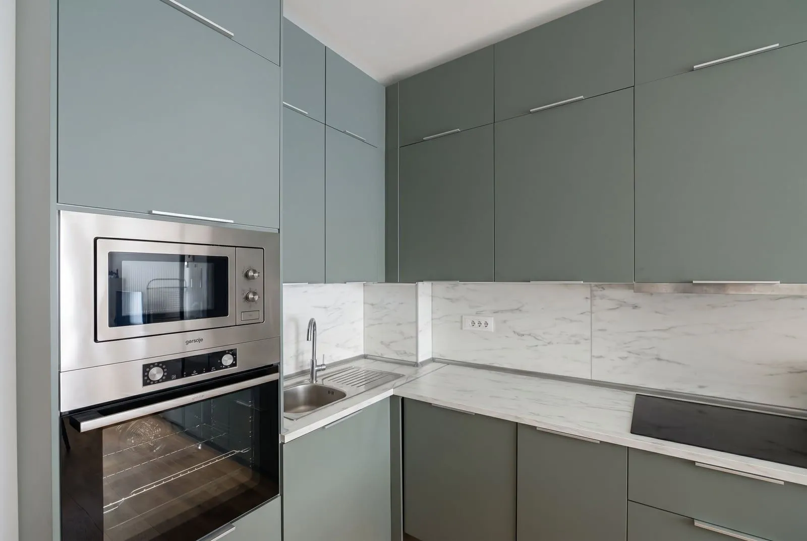 Sale, three bedroom apartment, 55m², Bečići, Budva