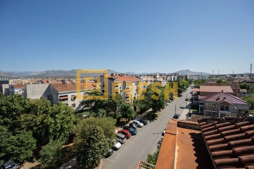 Prodaja, trosoban stan, 91m², Stari Aerodrom, Podgorica