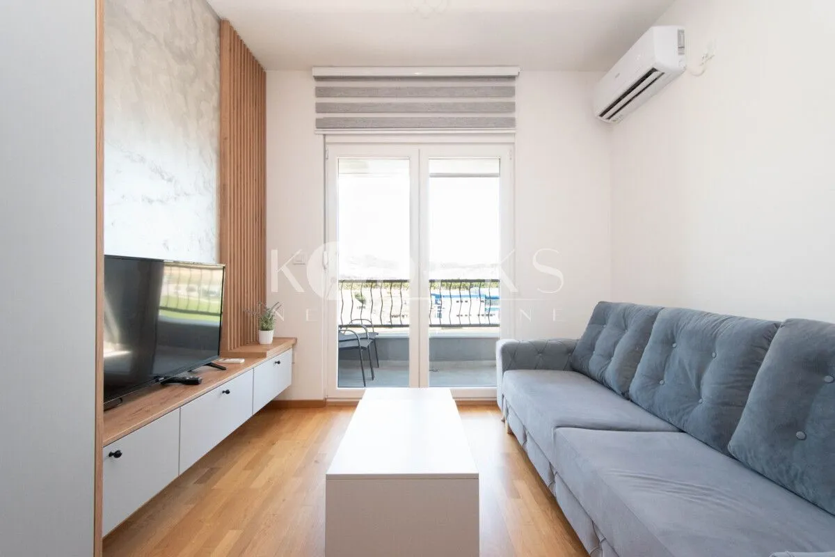 Rent, studio apartment, 27m², Stari Aerodrom, Podgorica