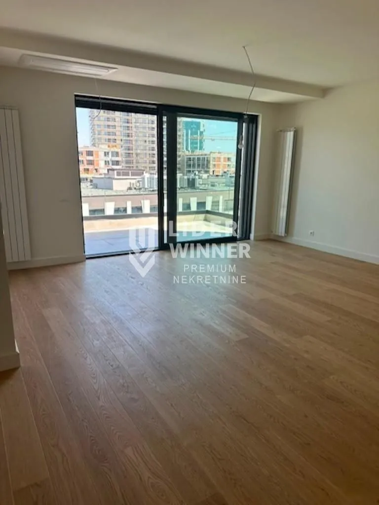 Rent, four bedroom apartment, 120m², Novi Beograd Blok 64, Novi Beograd Sve Podlokacije