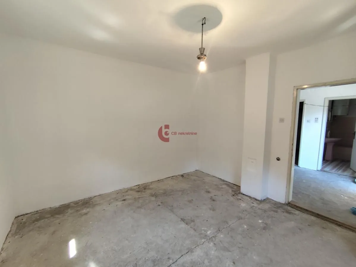 Prodaja, kuća, 176m², Železničko Naselje, Subotica