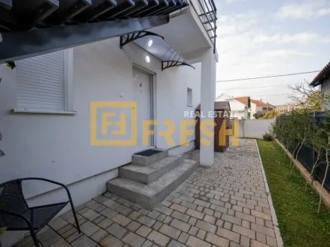 Prodaja, kuća, 180m², Dalmatinska ulica, Podgorica - image 5