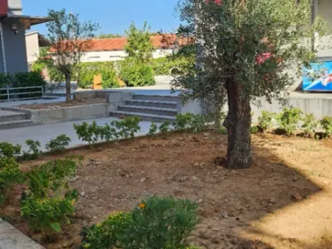 Izdavanje, dvosoban stan, 70m², Podgorica, Crna Gora - image 2