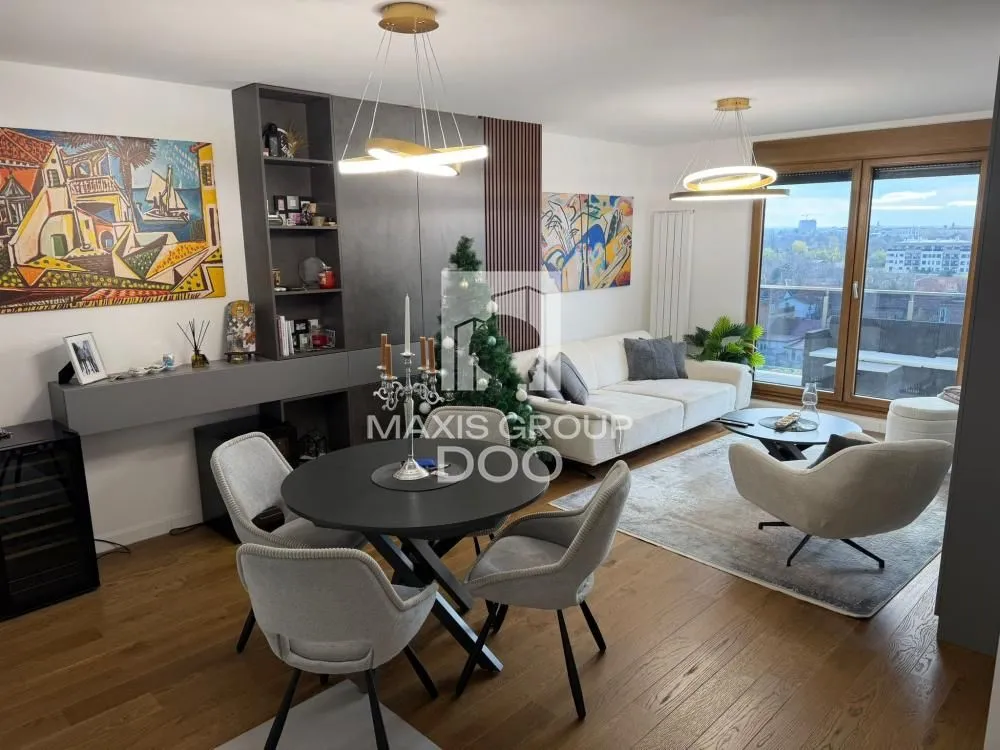 Prodaja, trosoban stan, 93m², Zemun Kalvarija, Zemun Sve Podlokacije