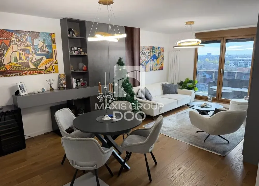 Prodaja, trosoban stan, 93m², Zemun Kalvarija, Zemun Sve Podlokacije