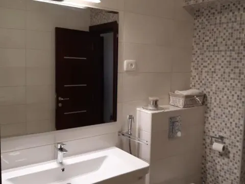 Izdavanje, stan, 90m², Preko Morače, Podgorica - image 5