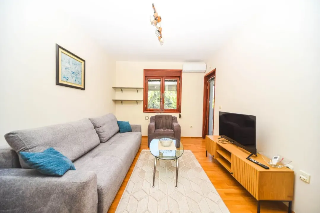 Rent, one bedroom apartment, 39m², Pobrežje, Podgorica