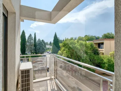 Sale, one bedroom apartment, 40m², Gorica C, Podgorica - image 12