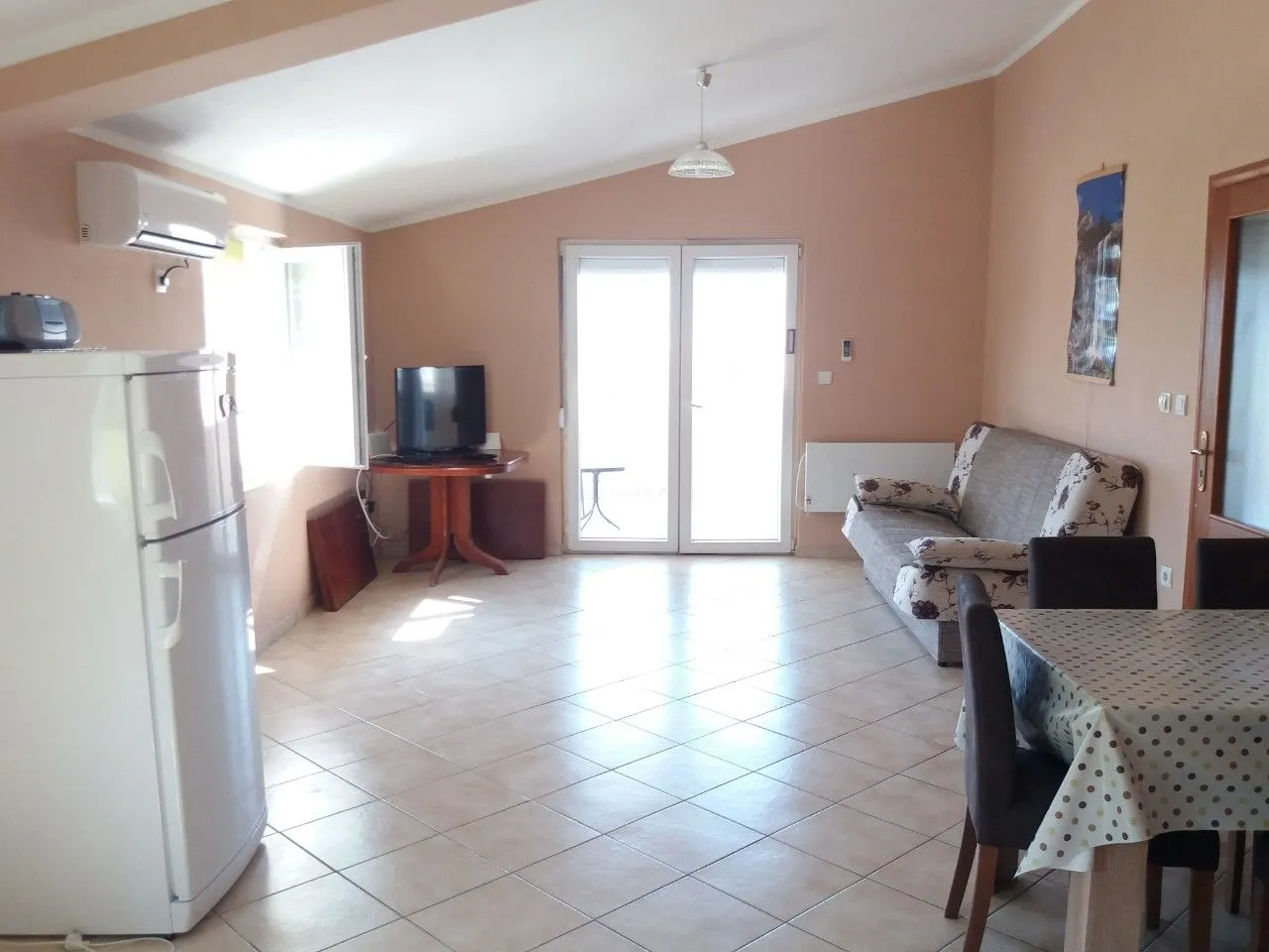 Prodaja, kuća, 107m², Bar, Crna Gora