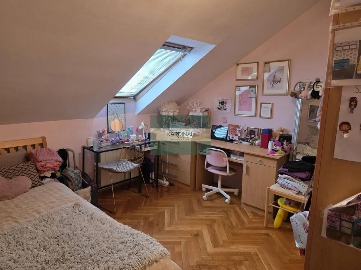 Prodaja, trosoban stan, 55m², Sajmište, Novi Sad