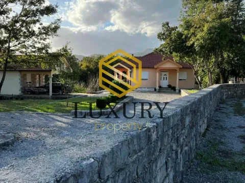 Rent, house, 90m², Barutana, Podgorica - image 16