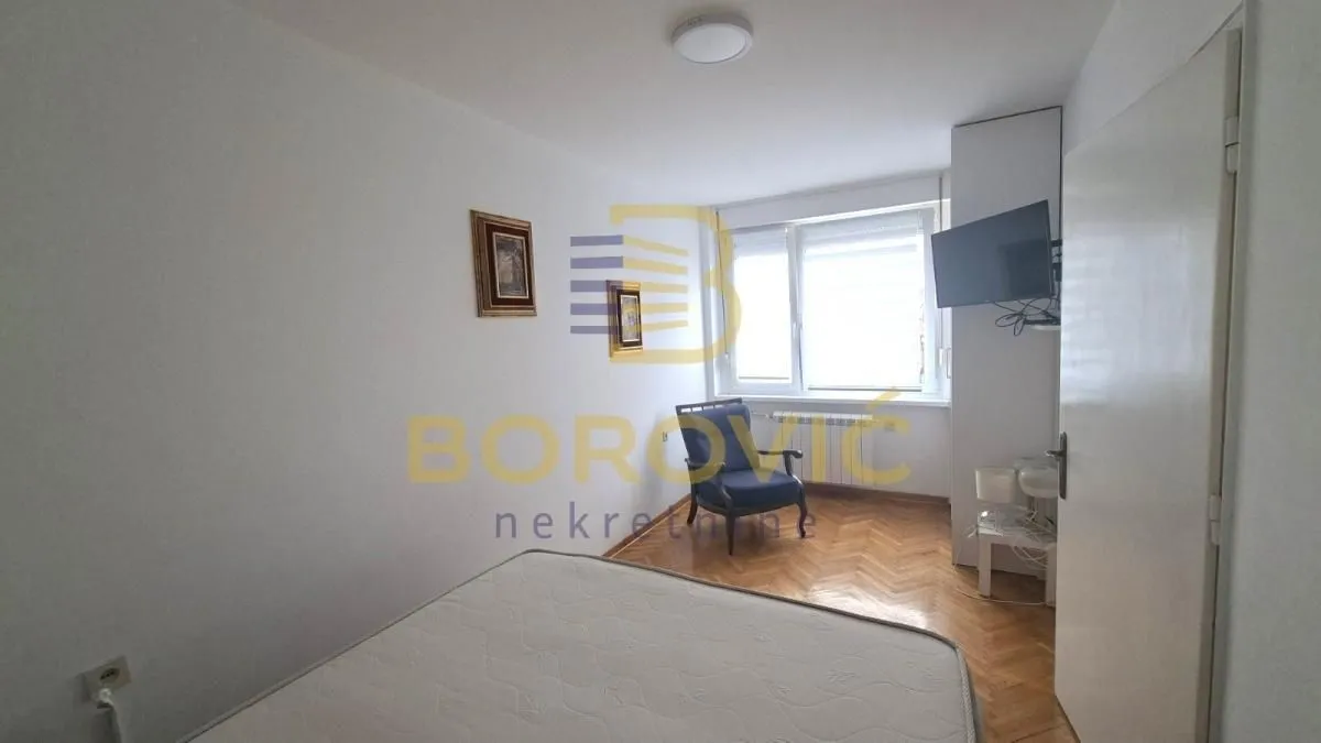 Rent, three bedroom apartment, 47m², Vračar Hram, Vračar Sve Podlokacije