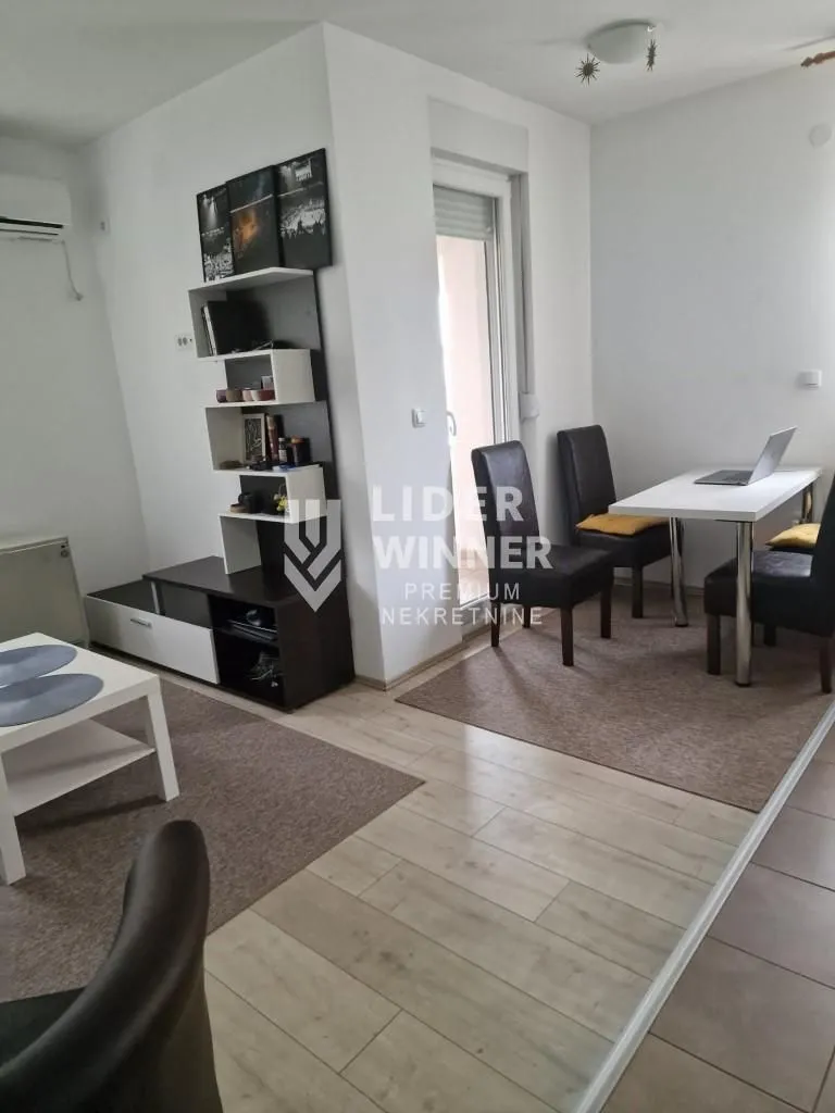 Rent, two bedroom apartment, 50m², Zemun Novi Grad, Zemun Sve Podlokacije